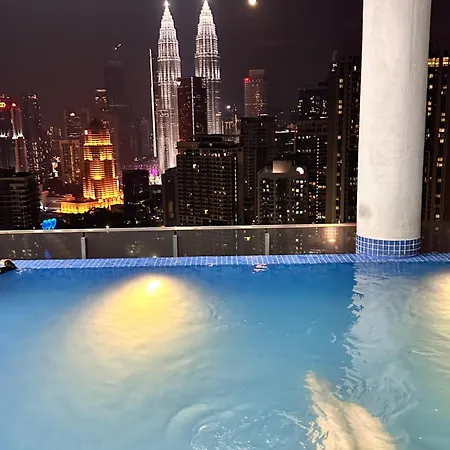 The Colony By Infinitum Klcc Sky Pool Kualalumpur Apartment Kuala Lumpur Exterior photo