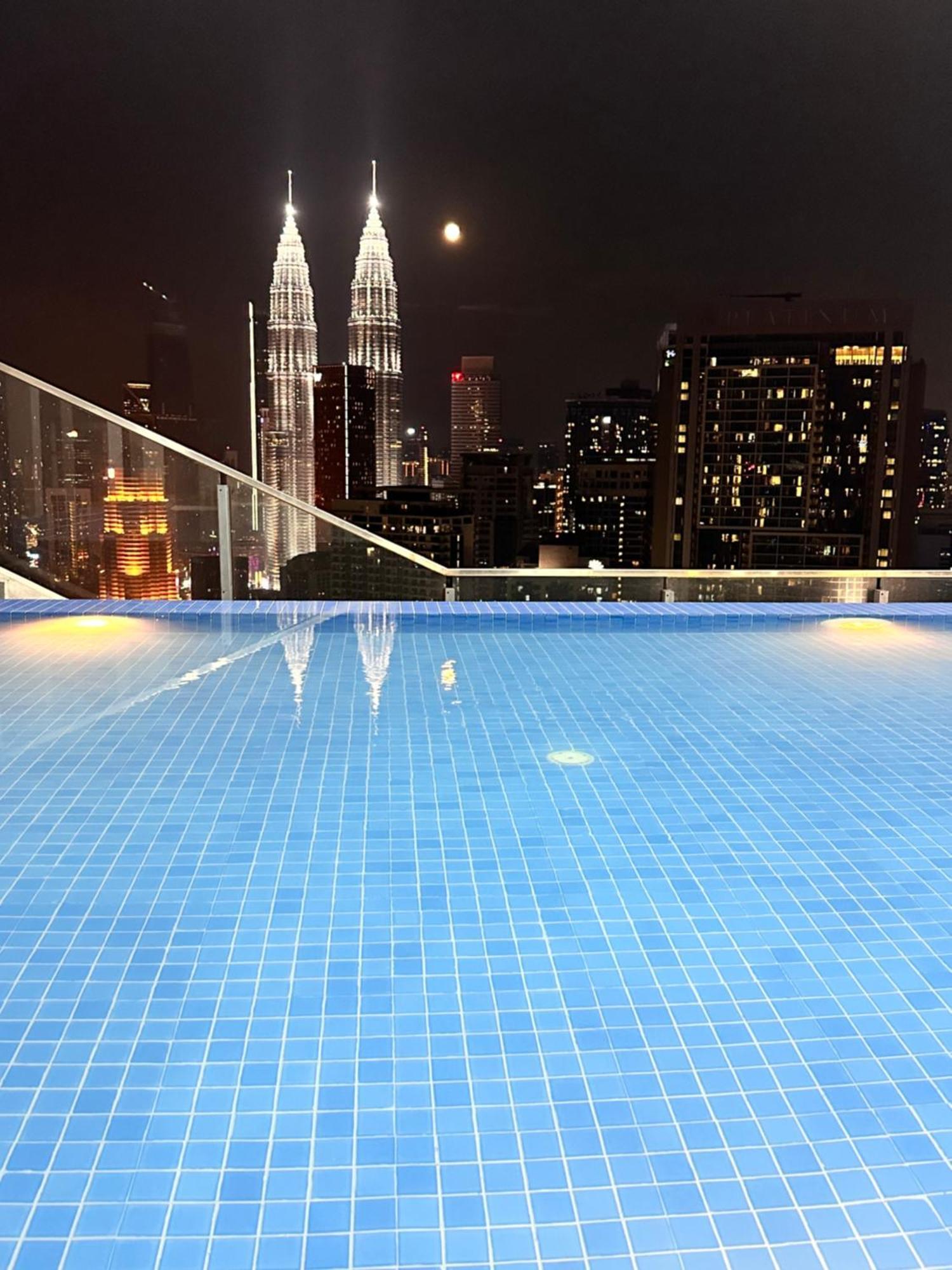 The Colony By Infinitum Klcc Sky Pool Kualalumpur Apartment *